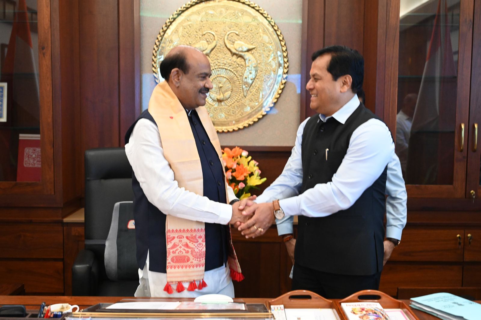 NDA MPs from Assam meets Lok Sabha Speaker led by Sonowal