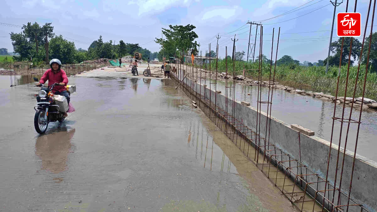 Traffic resumed on the Gogamukh-Ghilamara-Dhakuakhana State Highway