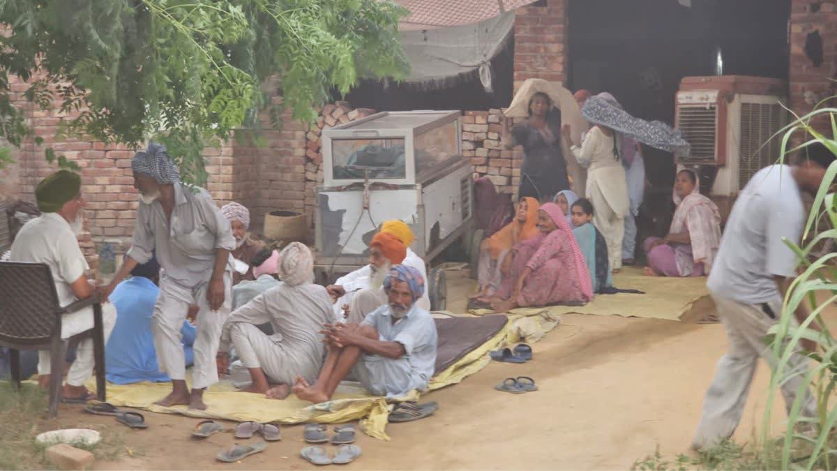 ਮੋਗਾ ’ਚ ਦਿਲ ਦਹਿਲਾਉਣ ਵਾਲੀ ਘਟਨਾ, ਅਵਾਰਾ ਕੁੱਤਿਆਂ ਦੇ ਹਮਲੇ ’ਚ ਕਿਸਾਨ ਦੀ ਮੌਤ STRAY DOGS ATTACK YOUNG MAN