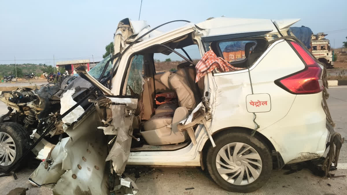 Madhya Pradesh Couple Killed In Car-Truck Collision In Uttar Pradesh's ...