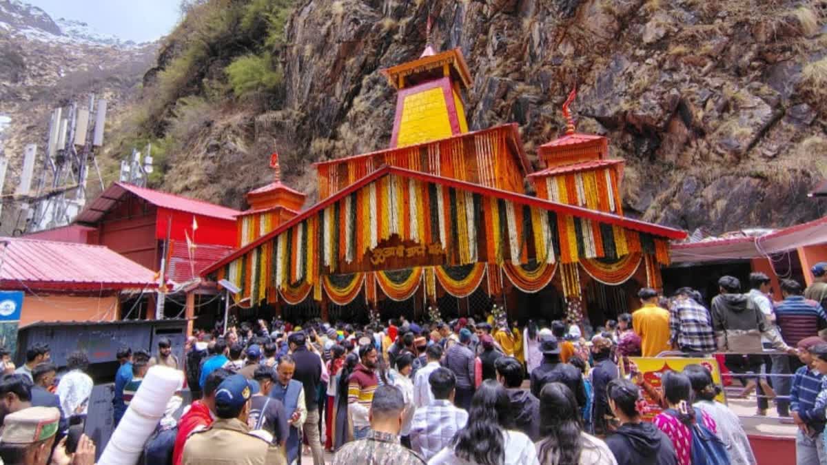 Char Dham Yatra Suspended For Two Days As Heavy Rain Batters Uttarakhand