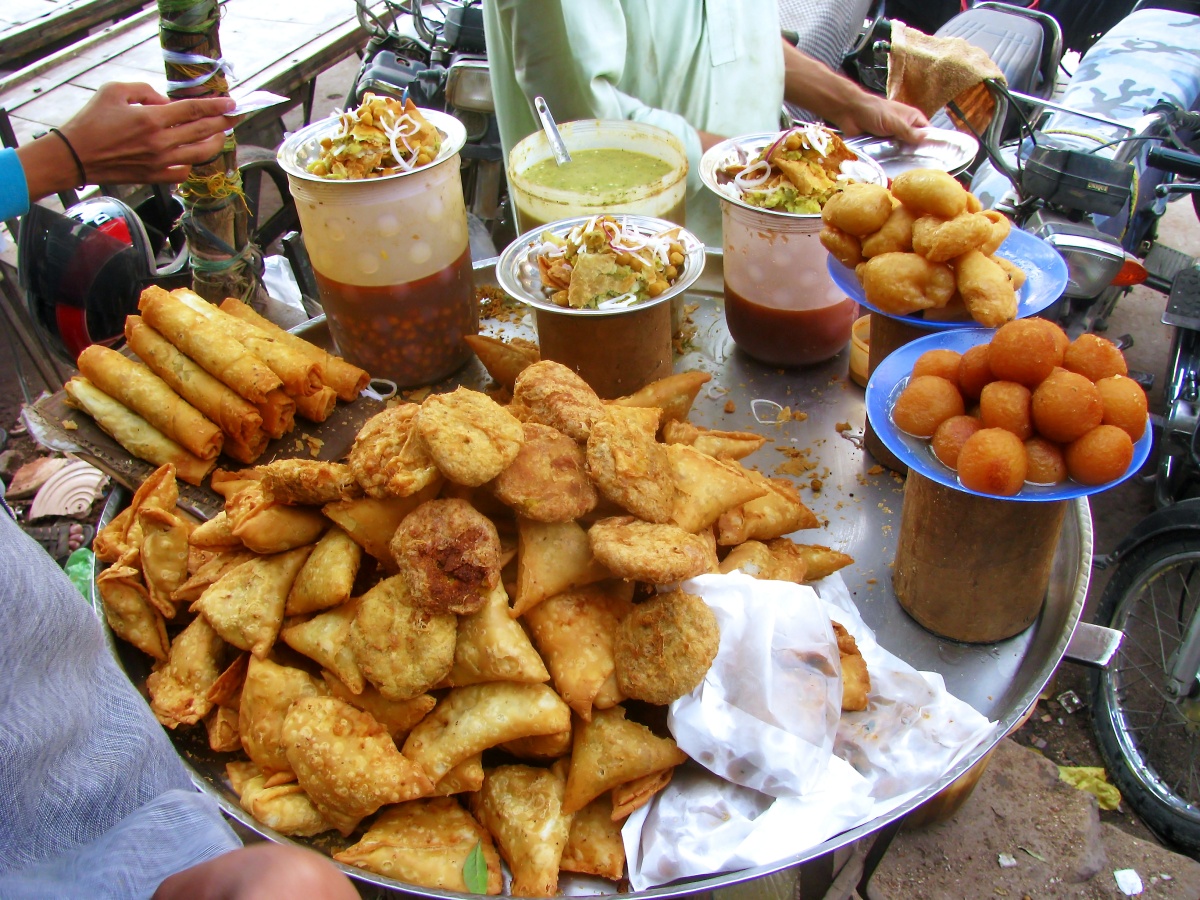 Street foods avoid monsoon season