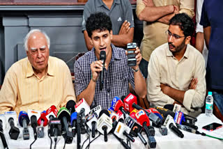COCKROACH JANTA PARTY