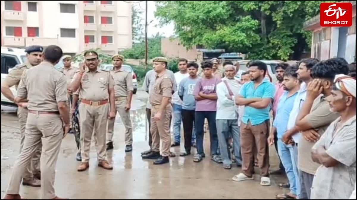 फिरोजाबाद में युवती की हत्या.