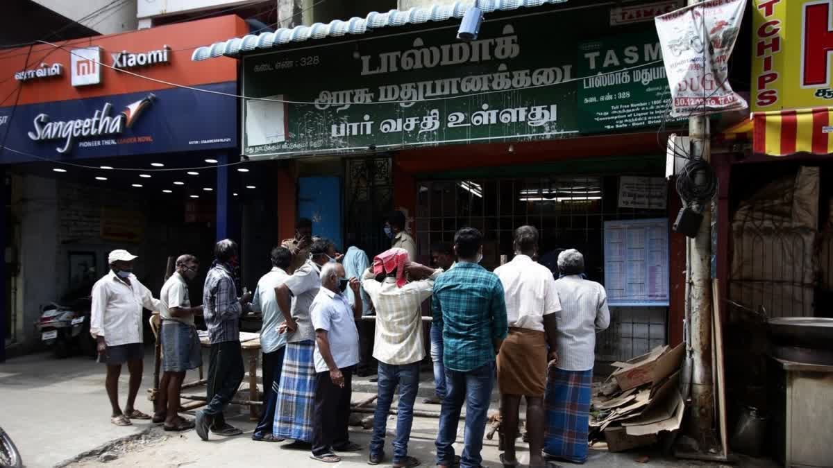 டாஸ்மாக் கோப்புப்படம்