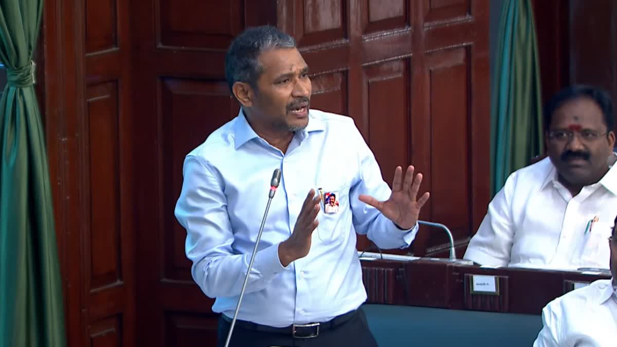 அமைச்சர் வன்னி அரசு