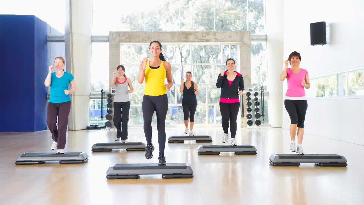 HIGH INTENSITY INTERVAL TRAINING  ಮನೆಯಲ್ಲಿ ಮಾಡುವಂತಹ ಉತ್ತಮ ವ್ಯಾಯಾಮಗಳು  Tips for staying fit and fine  Best exercises to do at home