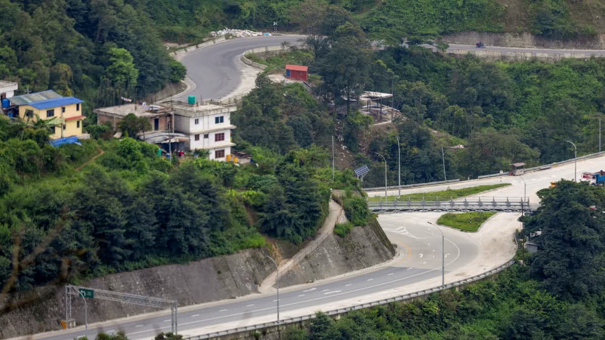 FLASH FLOODS IN NEPAL  high altitude glacier collapse  Nepal flood