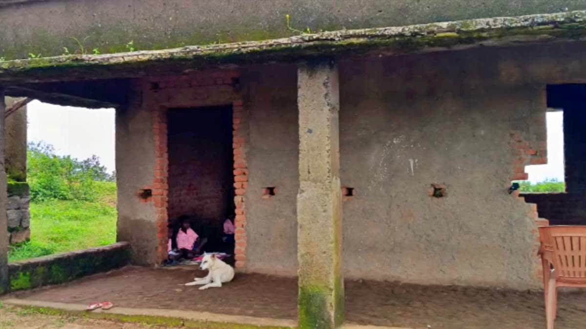 no facilities in Government school