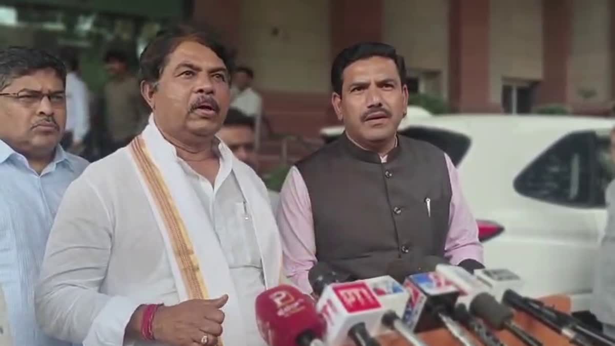 BJP LEADERS  BENGALURU  ನಾಗೇಂದ್ರ ರಾಜೀನಾಮೆ NAGENDRA RESIGNATIONS