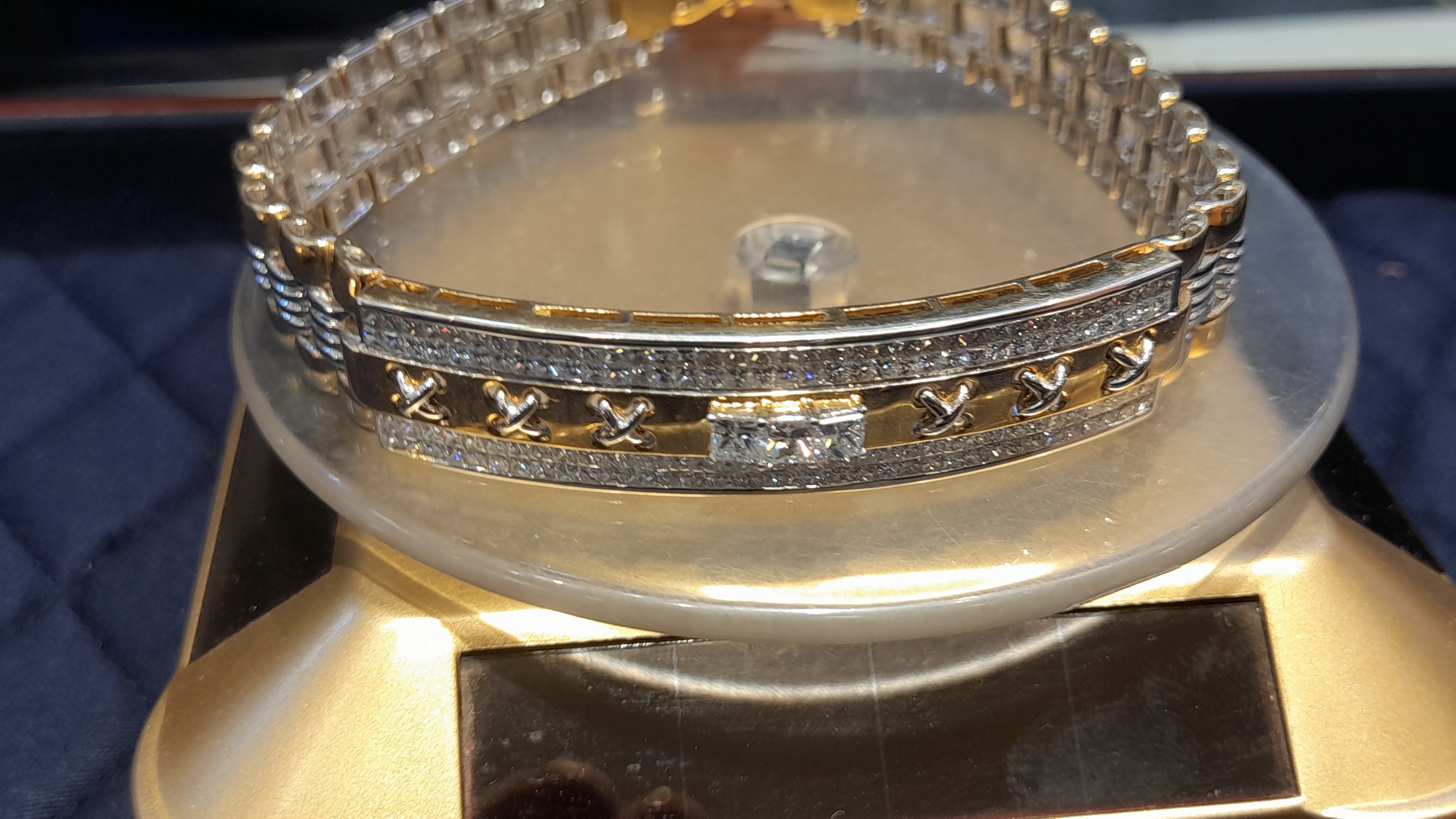 Gold silver Rakhi in Patna