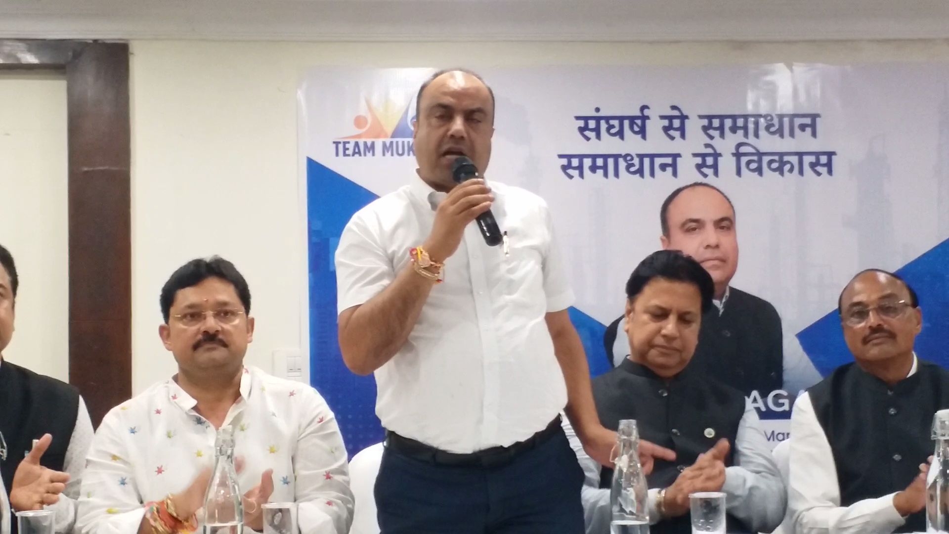 incumbent president extended support to Mukesh Agarwal team for Chamber elections in Ranchi