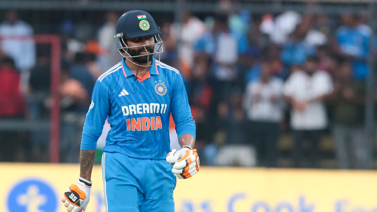 Cricket World Cup 2023 Ravindra Jadeja's Batting : ഇന്ത്യയില്‍  അര്‍ധസെഞ്ച്വറി നേടിയിട്ട് പത്തുവര്‍ഷം ; ജഡേജയുടെ പ്രകടനത്തില്‍ ആശങ്ക