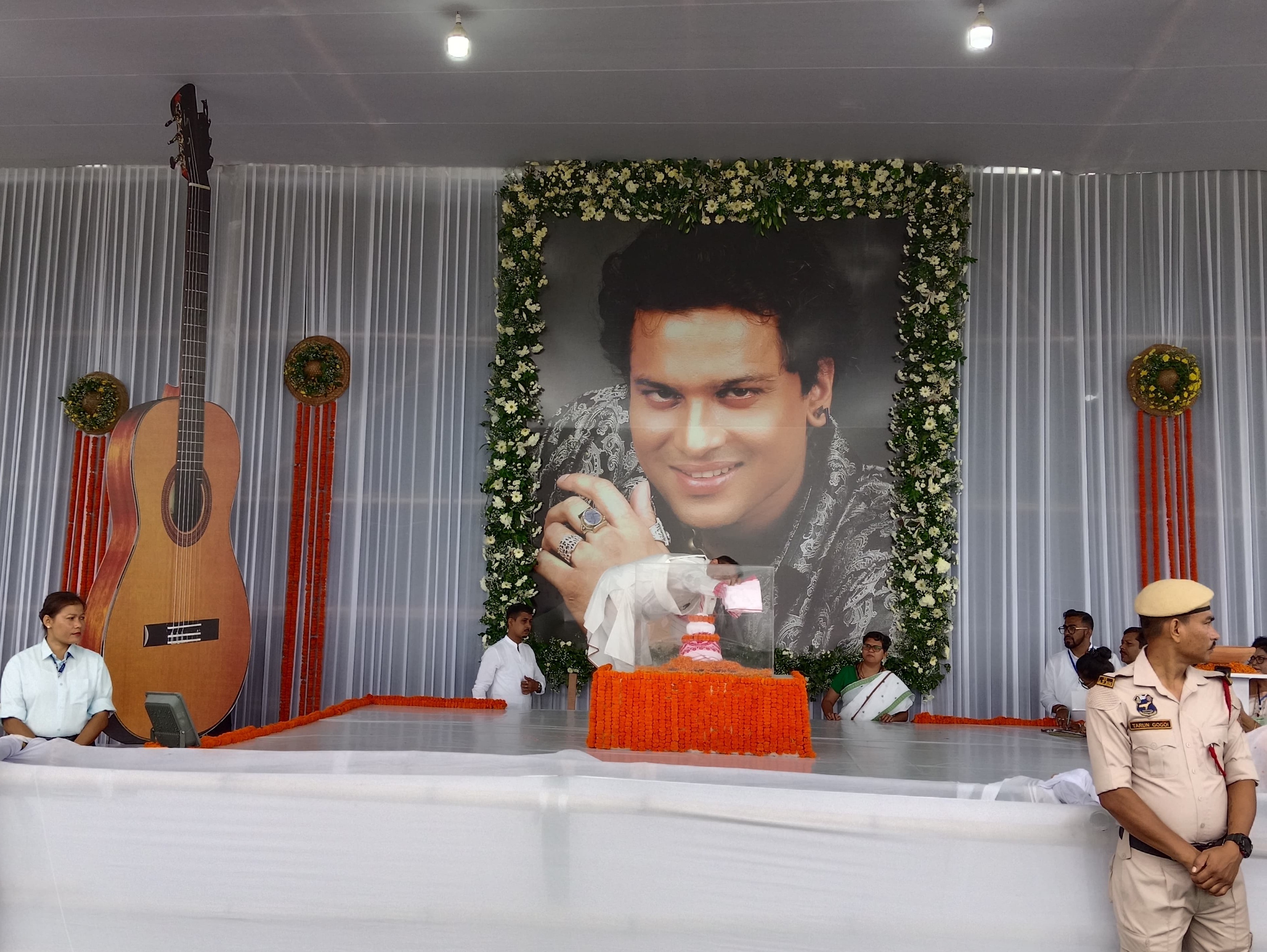 Zubeen Gargs's dream project roi roi binale