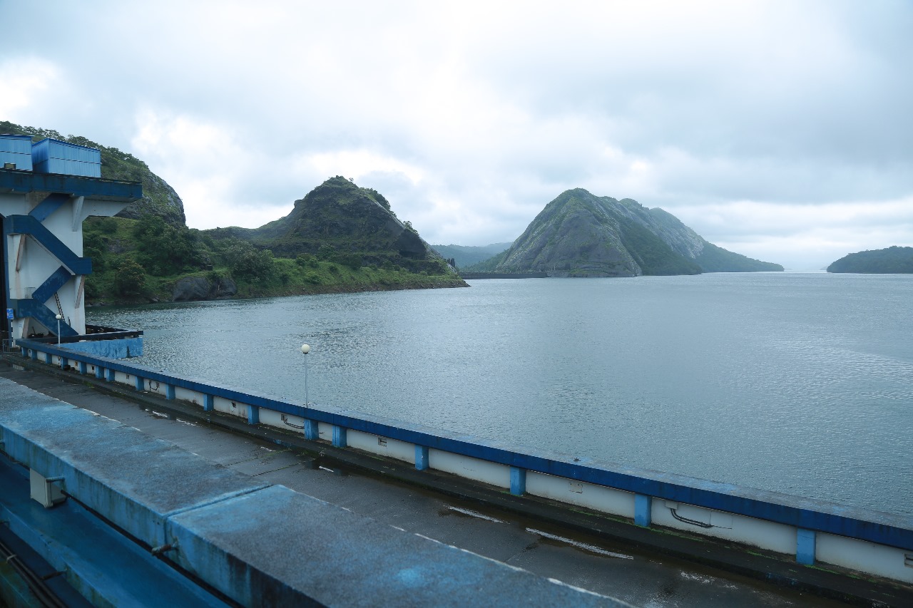 Idukki Dam  Kerala Tourism  Arch Dam  Idukki