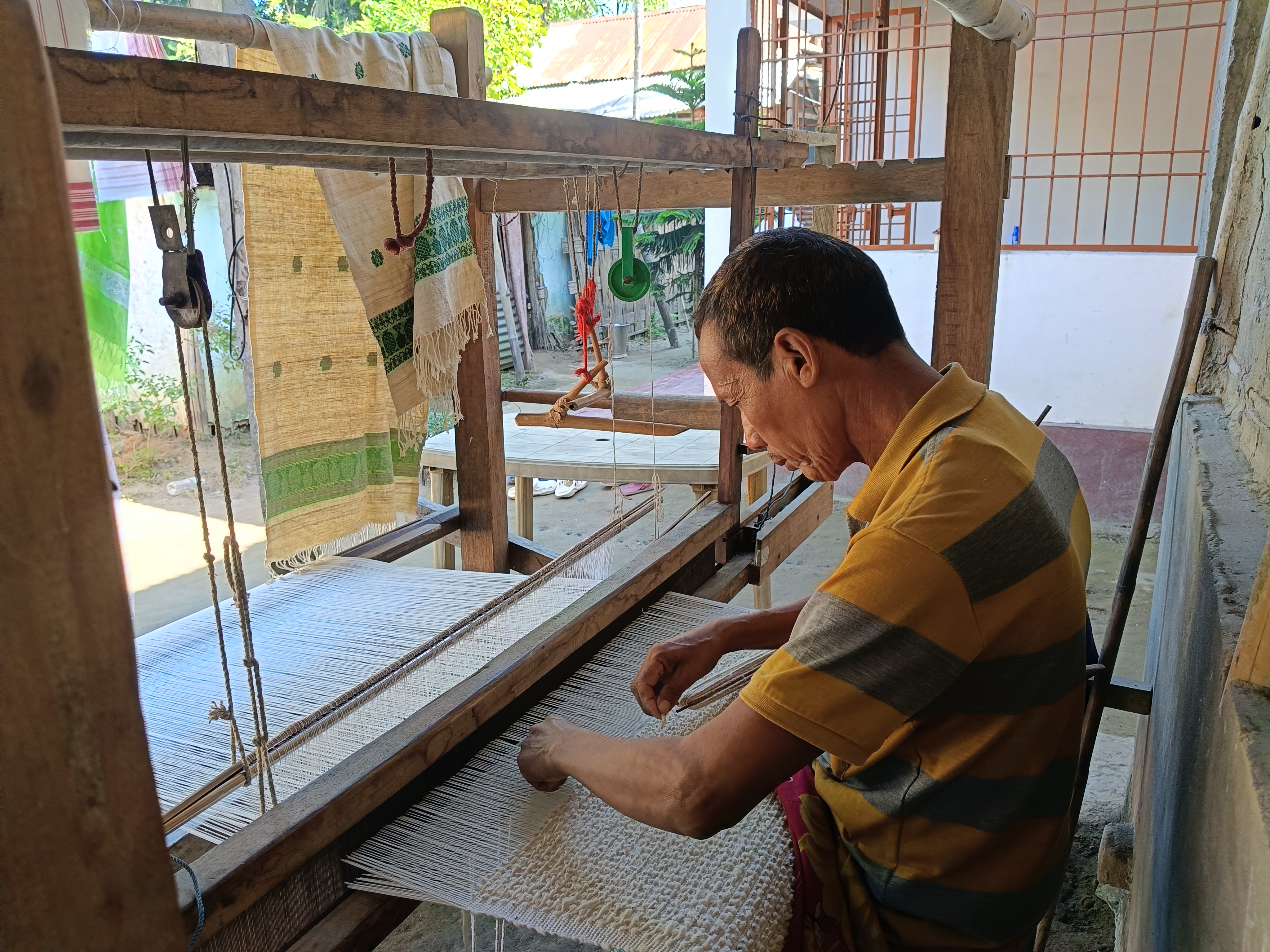 A weaver from Majuli won the national award for traditional attire 'Mirijim' of Mishing community