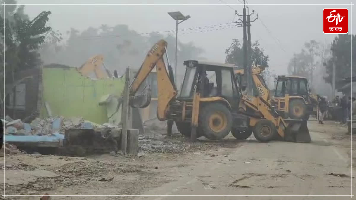 Major eviction drive by the administration in Baghmari, Bishwanath