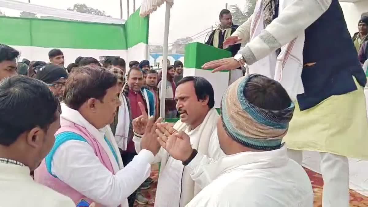 Conflict between JDU workers