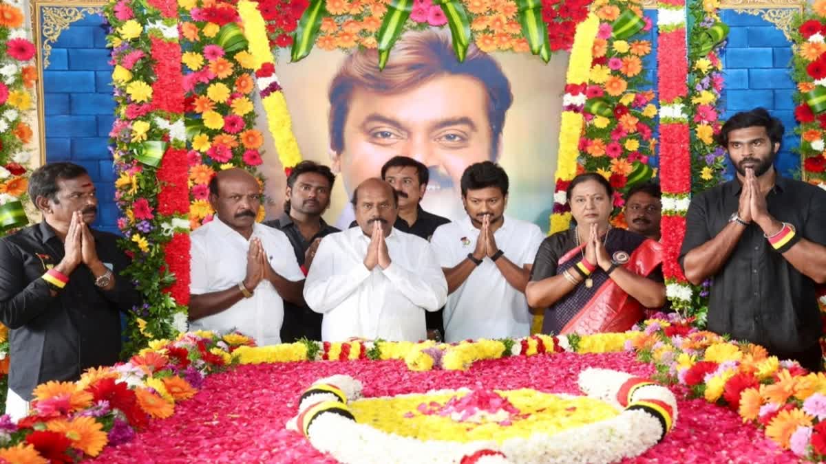விஜயகாந்த் 2 ஆம் ஆண்டு நினைவு தினம்: உதயநதி ஸ்டாலின் உள்ளிட்ட தலைவர்கள் நேரில் அஞ்சலி