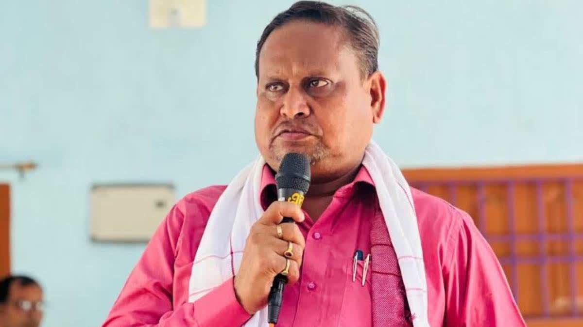 HUMAYUN KABIR SON ARREST