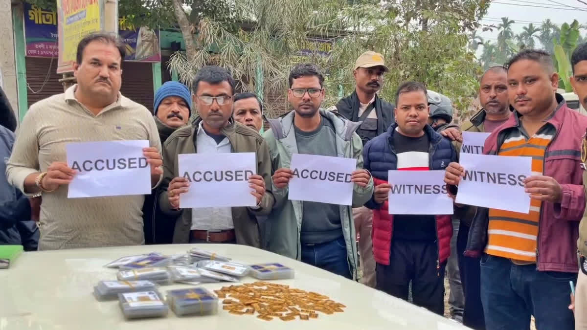 Three smuggler arrested with 1.4 kg of gold in Rangia