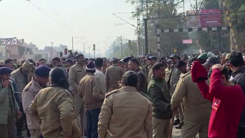 RISHIKESH PEOPLE PROTEST