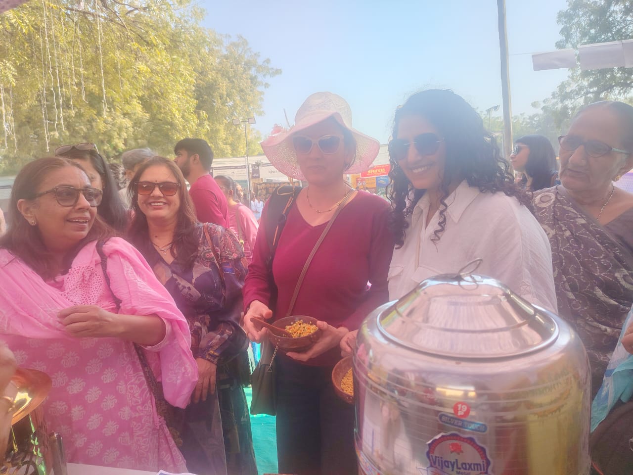 સાત્વિક ફૂડ ફેસ્ટિવલમાં વિસરાતી વાનગીઓનો સ્વાદ માણવા લોકો ઉમટ્યા