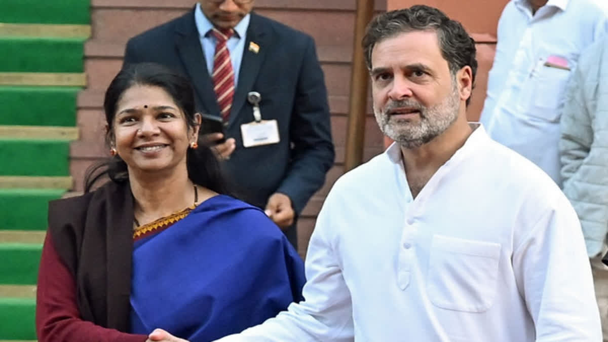 Kanimozhi-Rahul Gandhi Meet Eases Seat Sharing Tensions Between DMK And Congress. Kanimozhi-Rahul Gandhi Meet Eases Seat Sharing Tensions Between DMK And Congress.