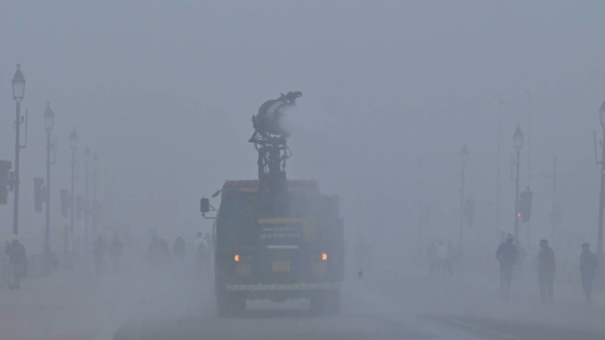 Is India's Air And Water Pollution Out of Control? Here's What Recent Reports Imply