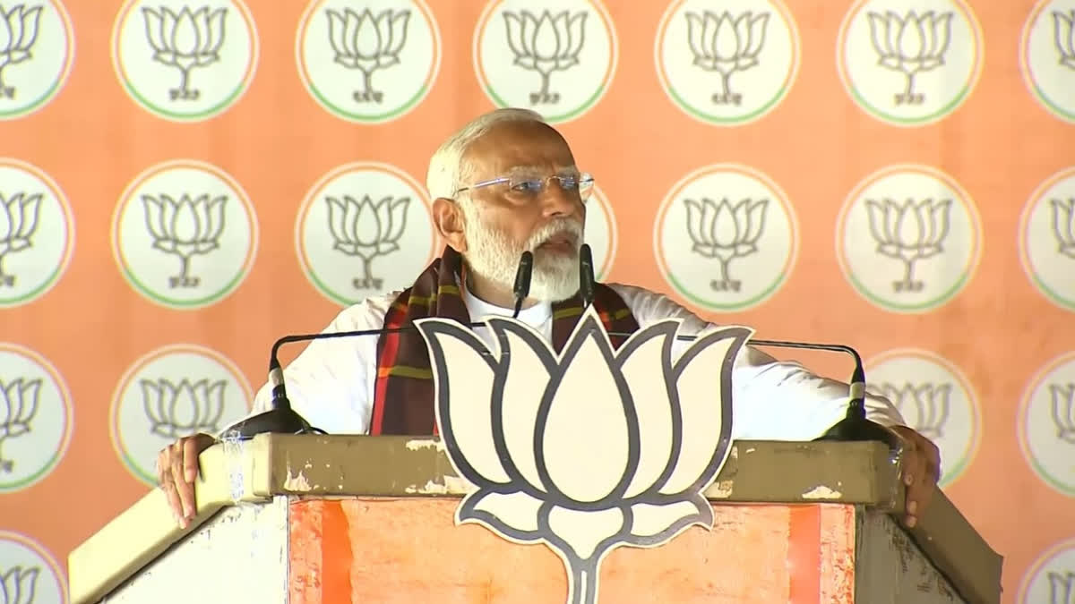 Modi Hints at 'Conspiracy' Behind Naveen Patnaik's 'Deteriorating' Health; CM Says 'I Am in Perfect' Prime Minister Narendra Modi while addressing a poll rally in Odisha asserted that after a gap of five decades, a full majority government would be formed at the Centre for the third consecutive term.