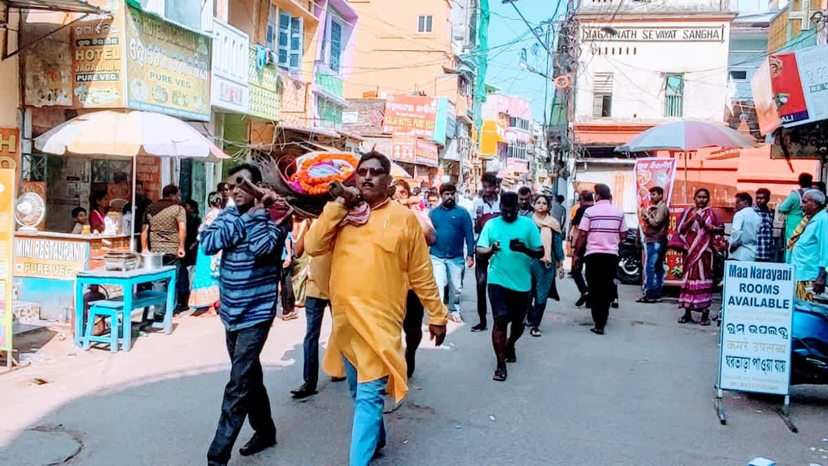 Cremating The Forgotten: Meet Odisha's Humanitarian Hero Badri Mishra