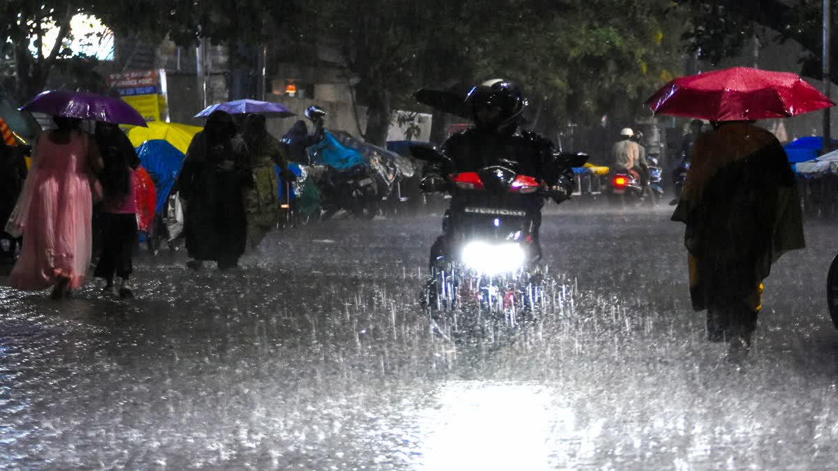 heavy-rains-in-many-parts-of-bengaluru