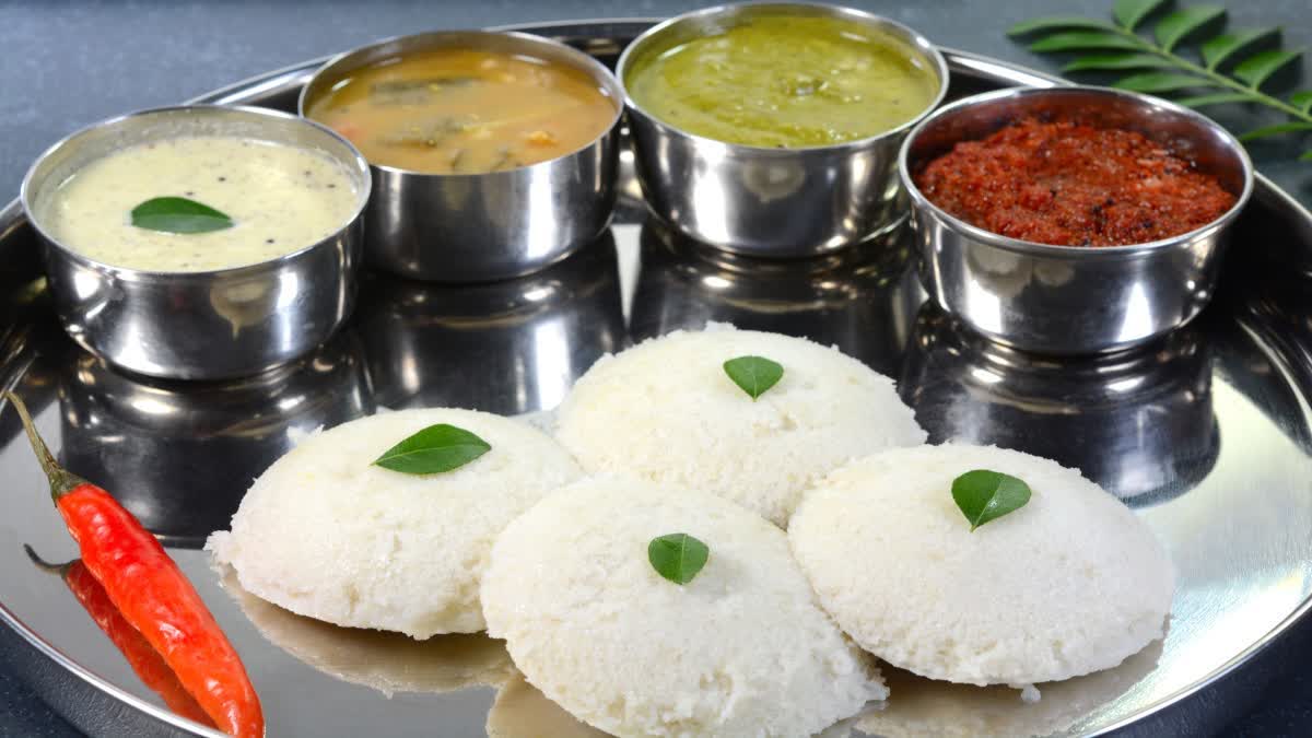 Idli with Left Over Rice