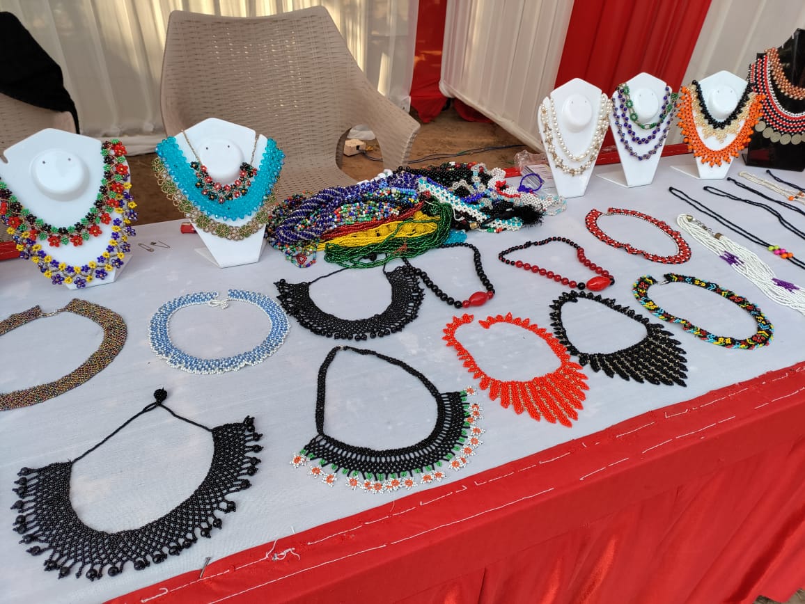 Juri Rajkumari has become self-reliant by doing business with handmade jewelry