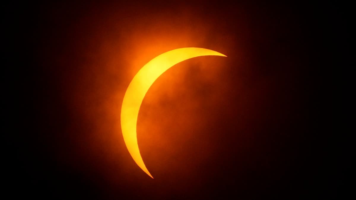 the-longest-solar-eclipse-of-the-century-is-coming-on-august-2-six-minutes-of-darkness-in-the-afternoon-whats-really-happening