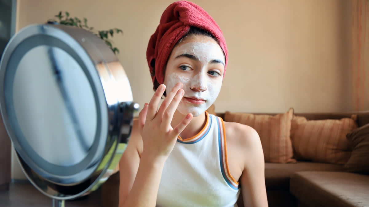 The skin barrier is a delicate defense against environmental pollution, UV light, allergens, and microorganisms (Representational Image)