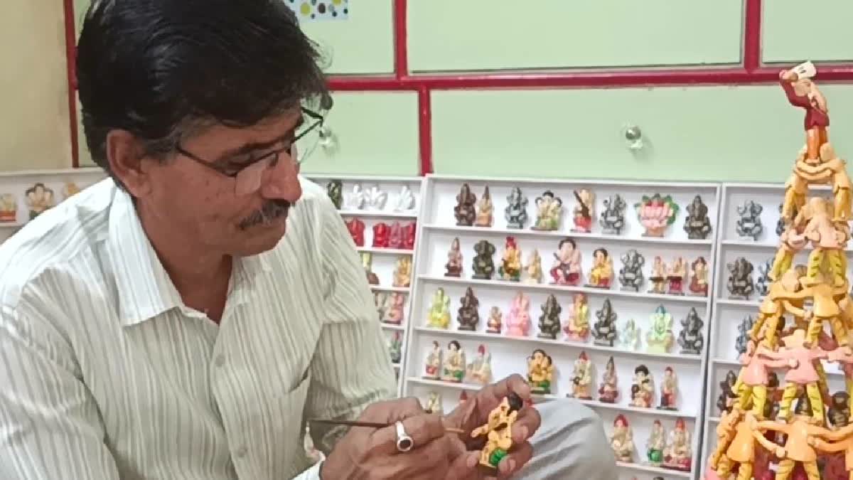 43,500 Miniature Ganesha Idols in 30 Years: Maharashtra Artist's Devotion to Craft and Faith