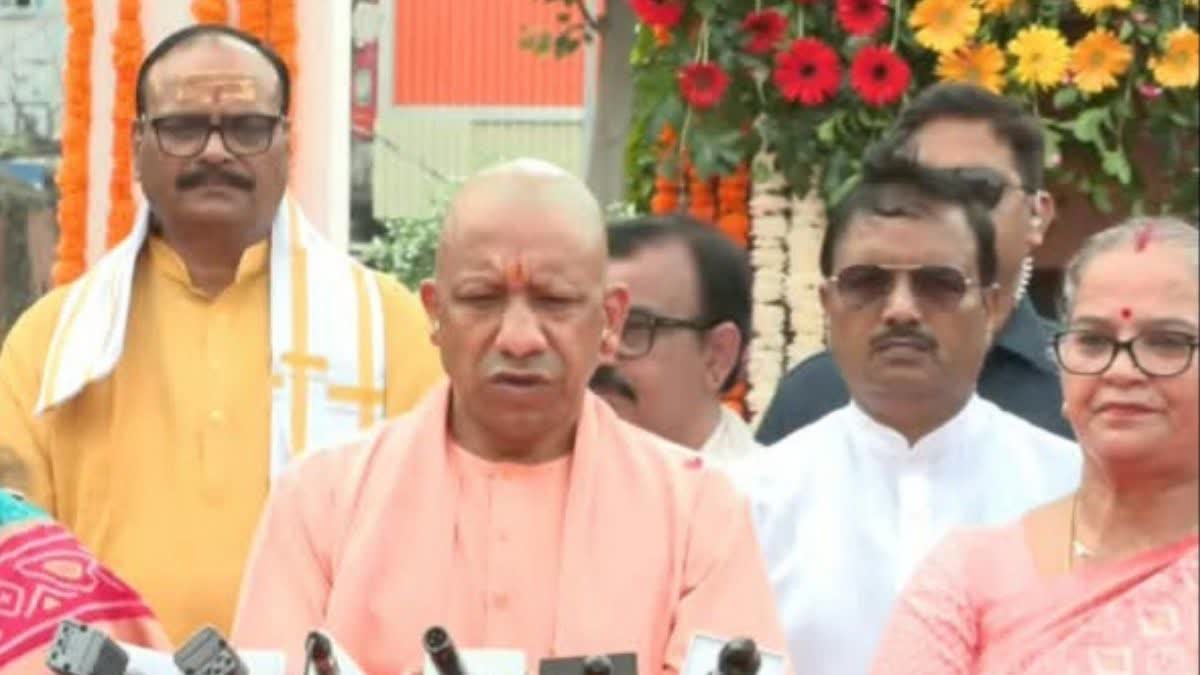 up hospitals on alert over swine flu cm yogi issues these directives.