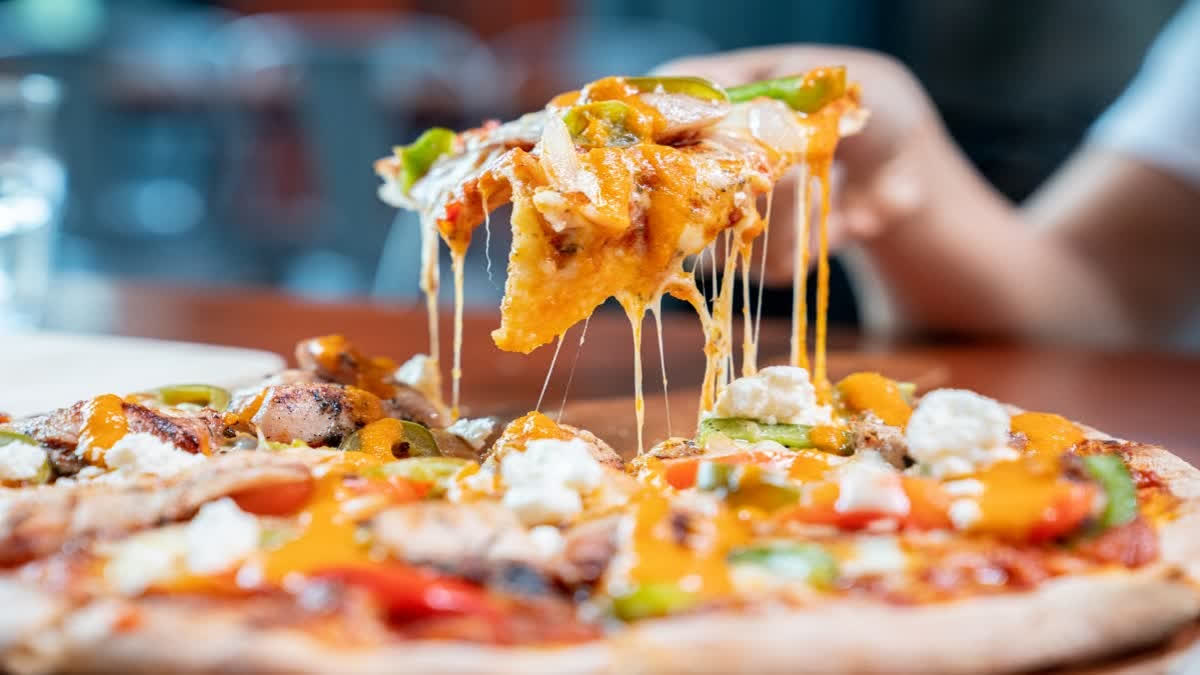 FSSAI To Roll Out Front-of-pack Red Warning On Food & Beverages High On Sugar, Salt Or Fat Pizza