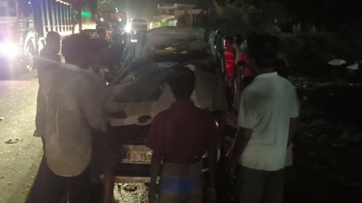மதுராந்தகம் அருகே கார் டயர் வெடித்து விபத்து