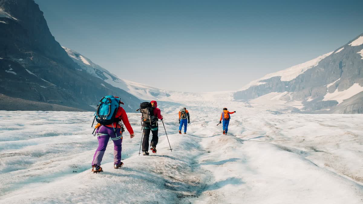 Tips to Stay Safe while Travel in Mountains