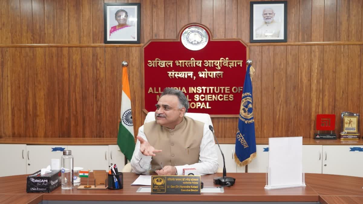 AIIMS doctor WhatsApp appointments