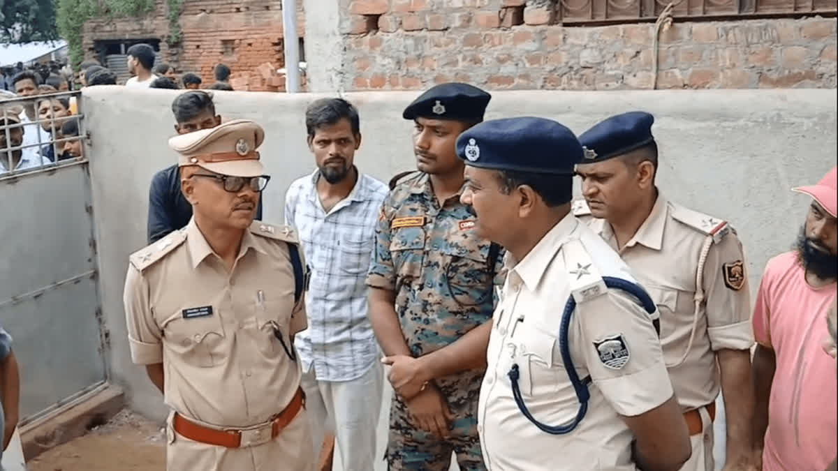 बिहार में राशन लेने निकली नाबालिग बच्ची का निर्माणाधीन मकान से मिला शव, जांच में जुटी पुलिस Body of minor girl found jamui
