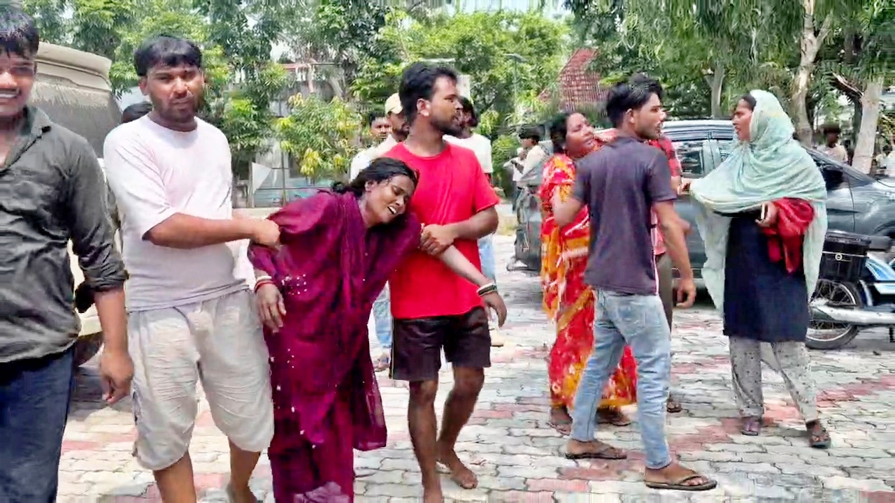 FOUR DIED IN GOPALGANJ