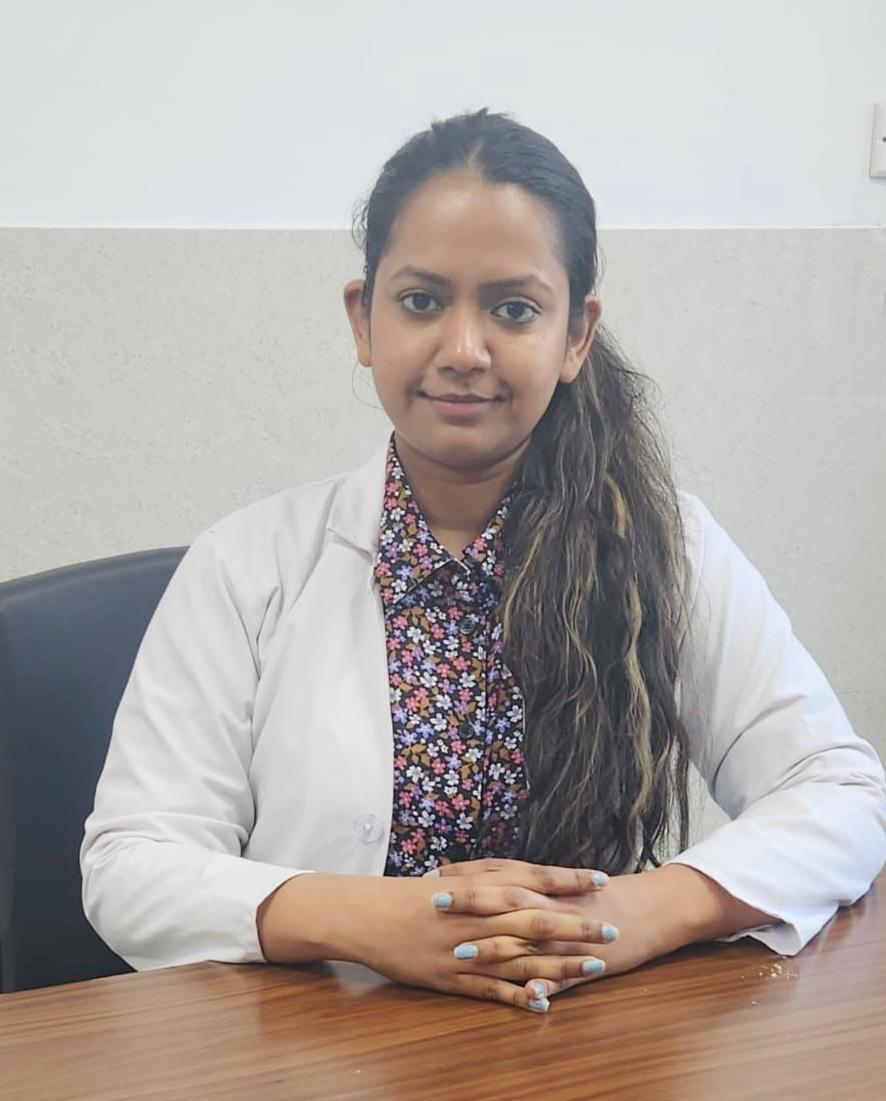 Dr Manali Agarwal