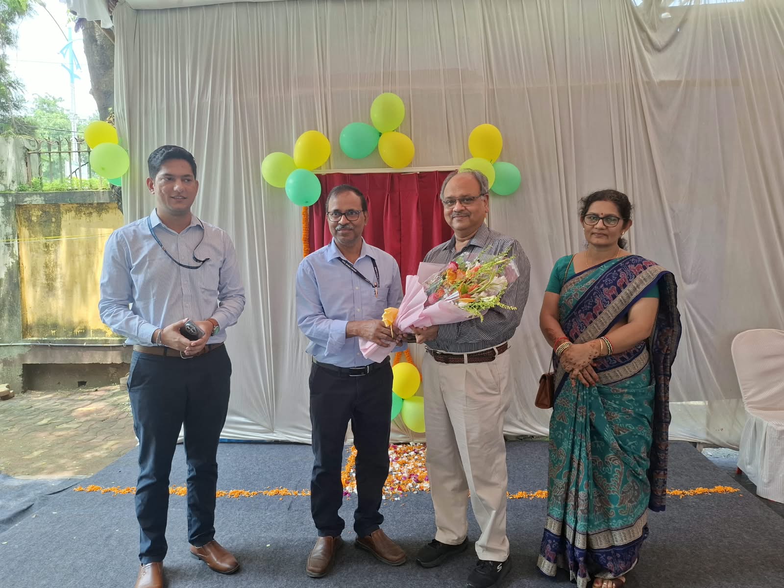 Piped Natural Gas connection started at IIT ISM campus in Dhanbad