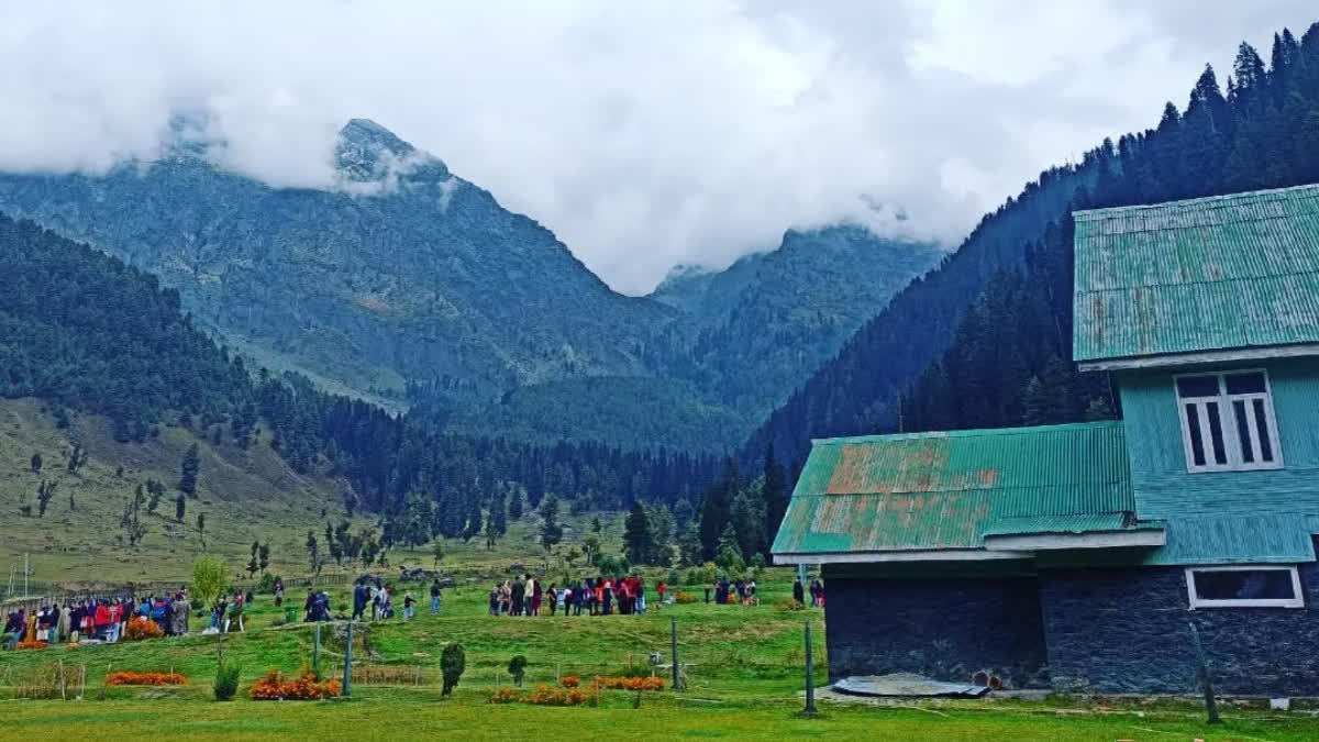 Aru Valley