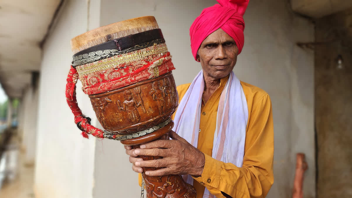 Dussehra 2025: How Mundabaja Became Bastar's Cultural Pride? Dussehra 2025: How Mundabaja Became Bastar's Cultural Pride?