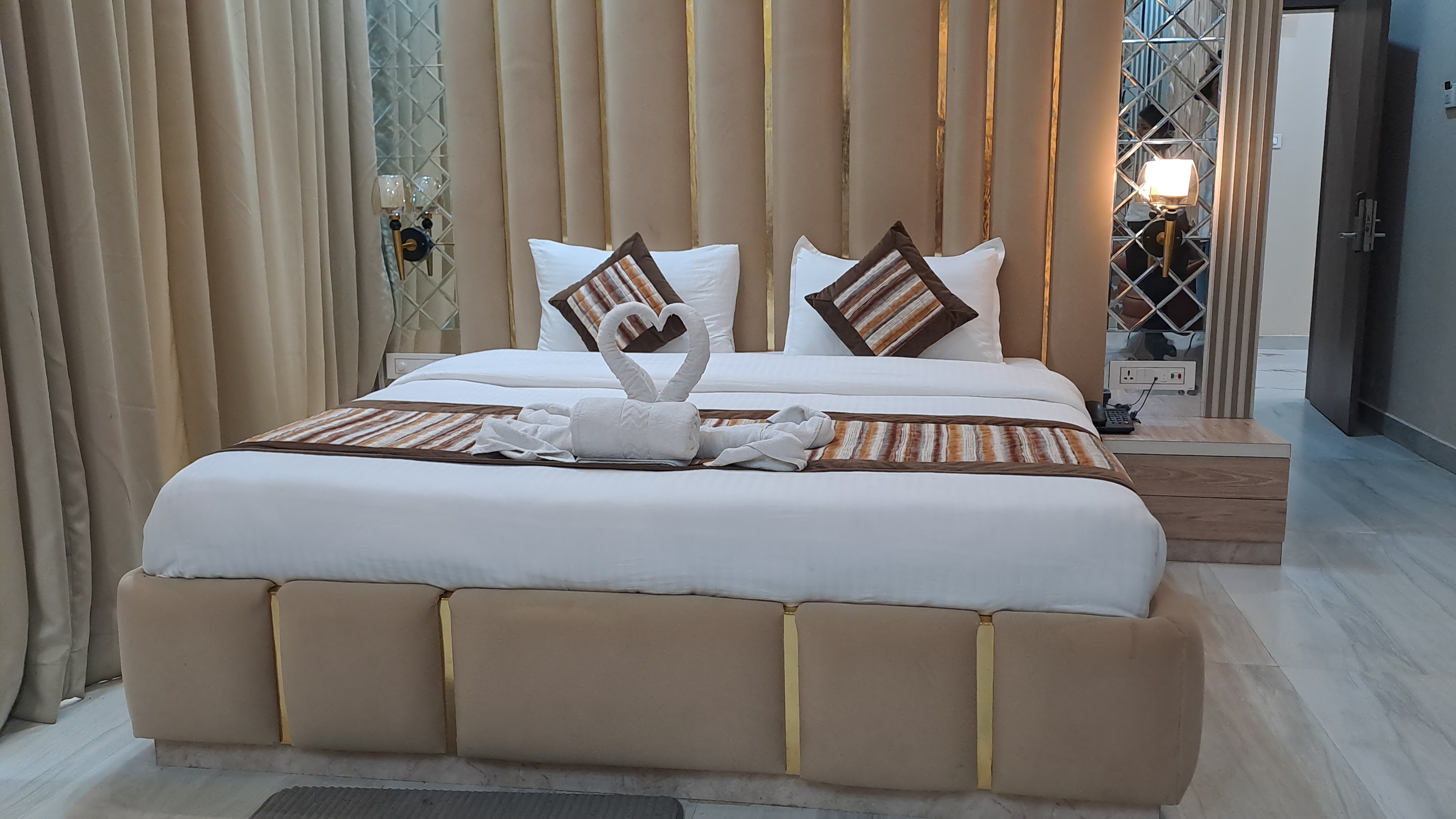 Nalbari Chotu Maharaj Cinema Hall to have five shows for roi roi binale