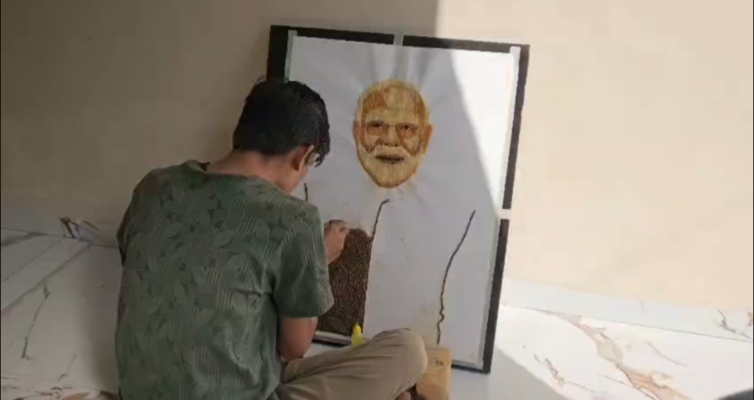 Rahul made Narendra Modi picture